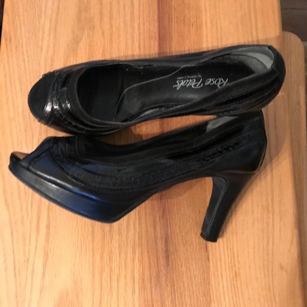 Rose Petals by Working Cradles, Black Heels, Size 9.5 W
